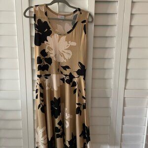 LuLaroe Nikki Sleeveless Dress